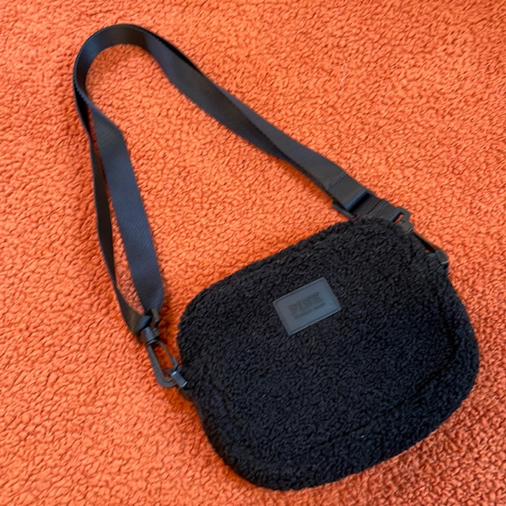 Woman’s satchel